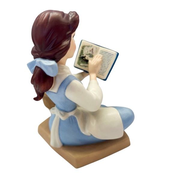 Walt Disney Classics Collection WDCC Beauty The Beast “Bookish Beauty" Figurine - Picture 4 of 8